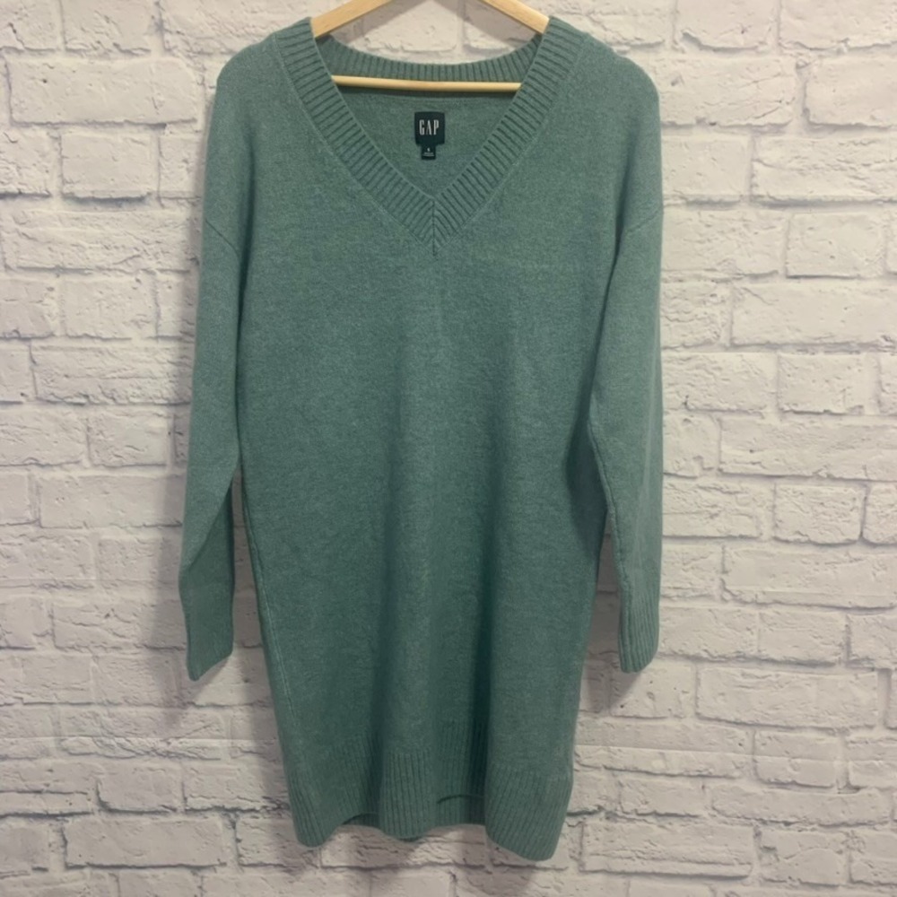 GAP Womens‎ Small  V neck  Extra Long Sweater Mineral Blue